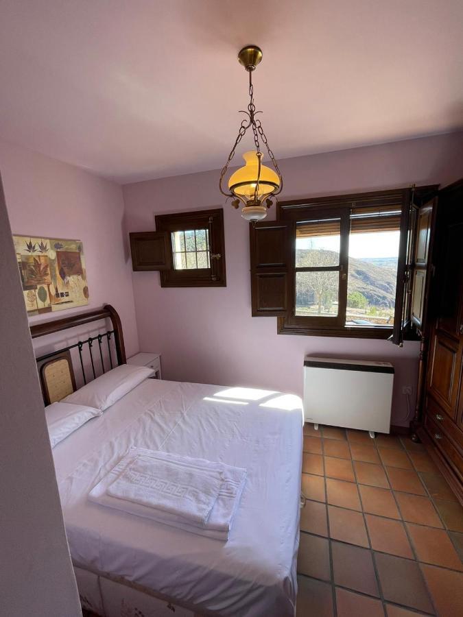 Apartamentos Hoz Del Huecar เกว็งกา ภายนอก รูปภาพ