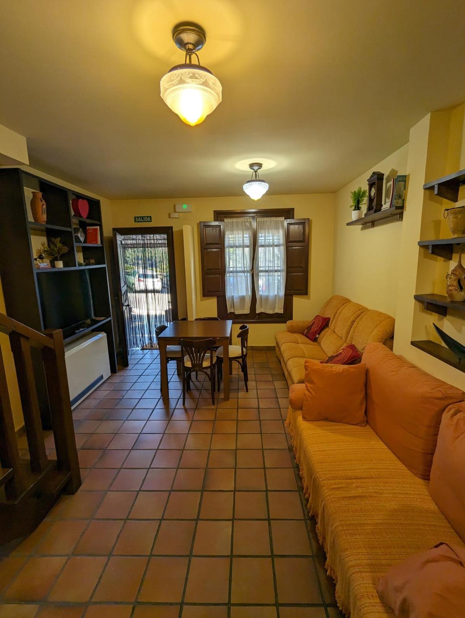 Apartamentos Hoz Del Huecar เกว็งกา ภายนอก รูปภาพ