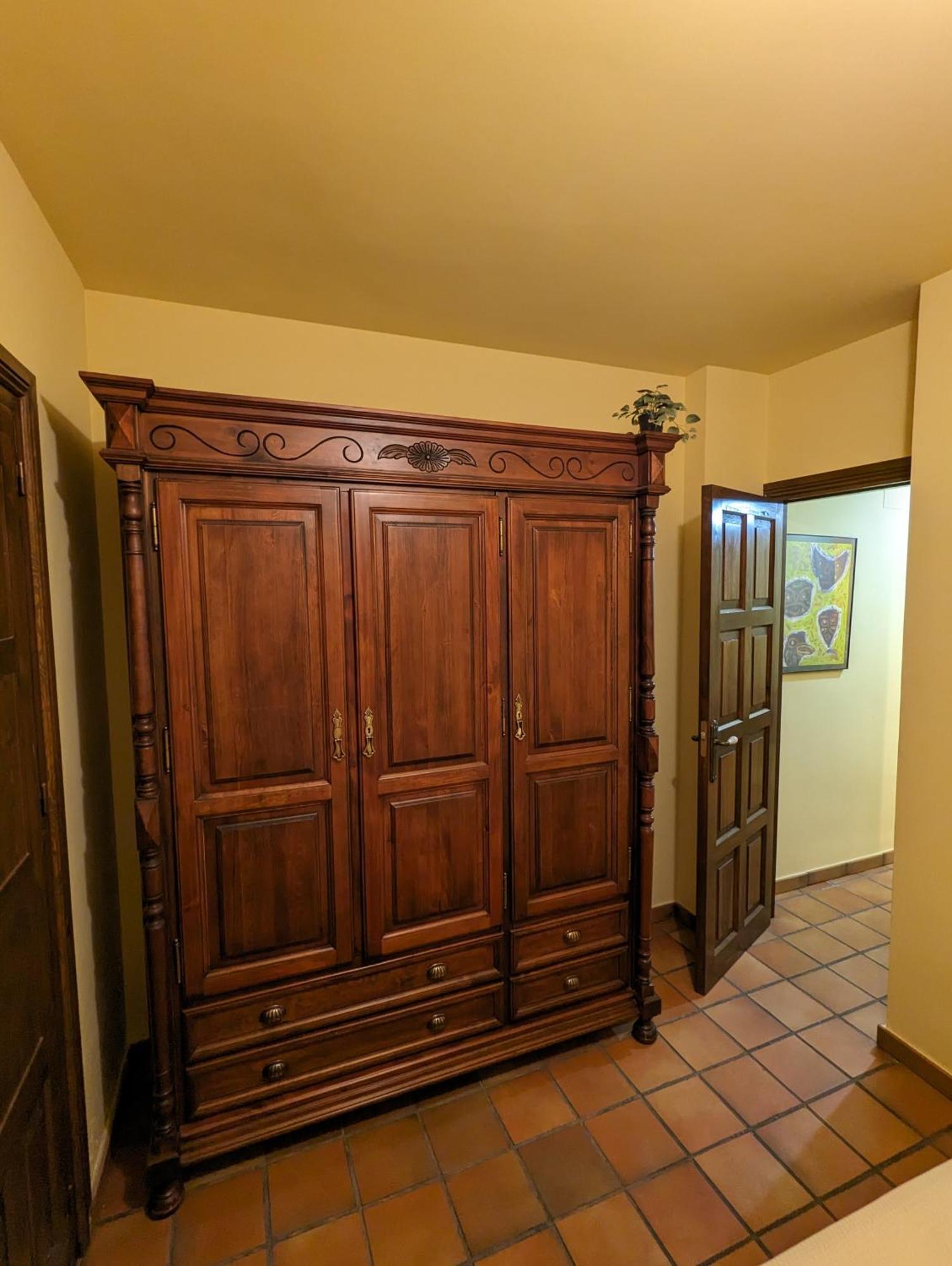 Apartamentos Hoz Del Huecar เกว็งกา ภายนอก รูปภาพ